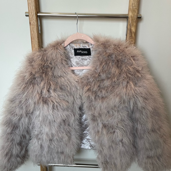 Ava Kriss Ostrich Feather Jacket - Picture 3 of 3